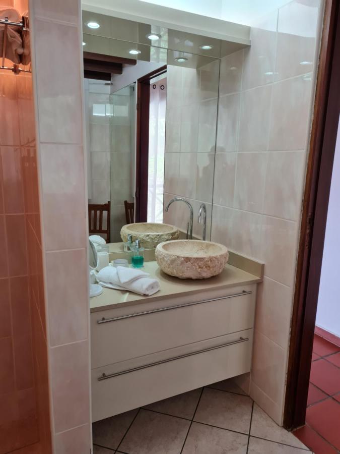 Chambre d'hotes Villa Rayon Vert Deshaies Esterno foto
